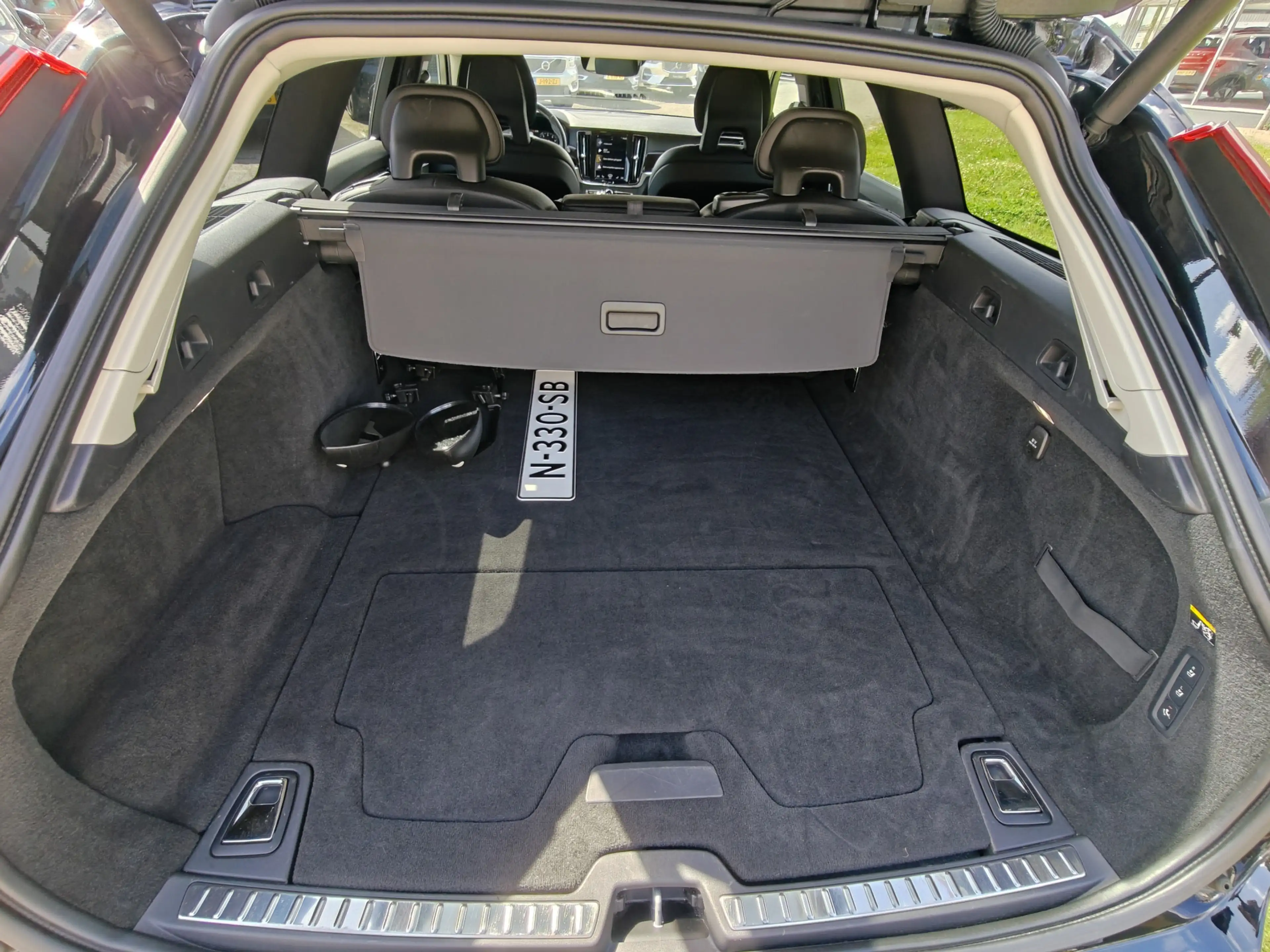 Volvo V90 191PK T4 Momentum | BLIS | Carplay | ACC | PDC V+A — photo 13