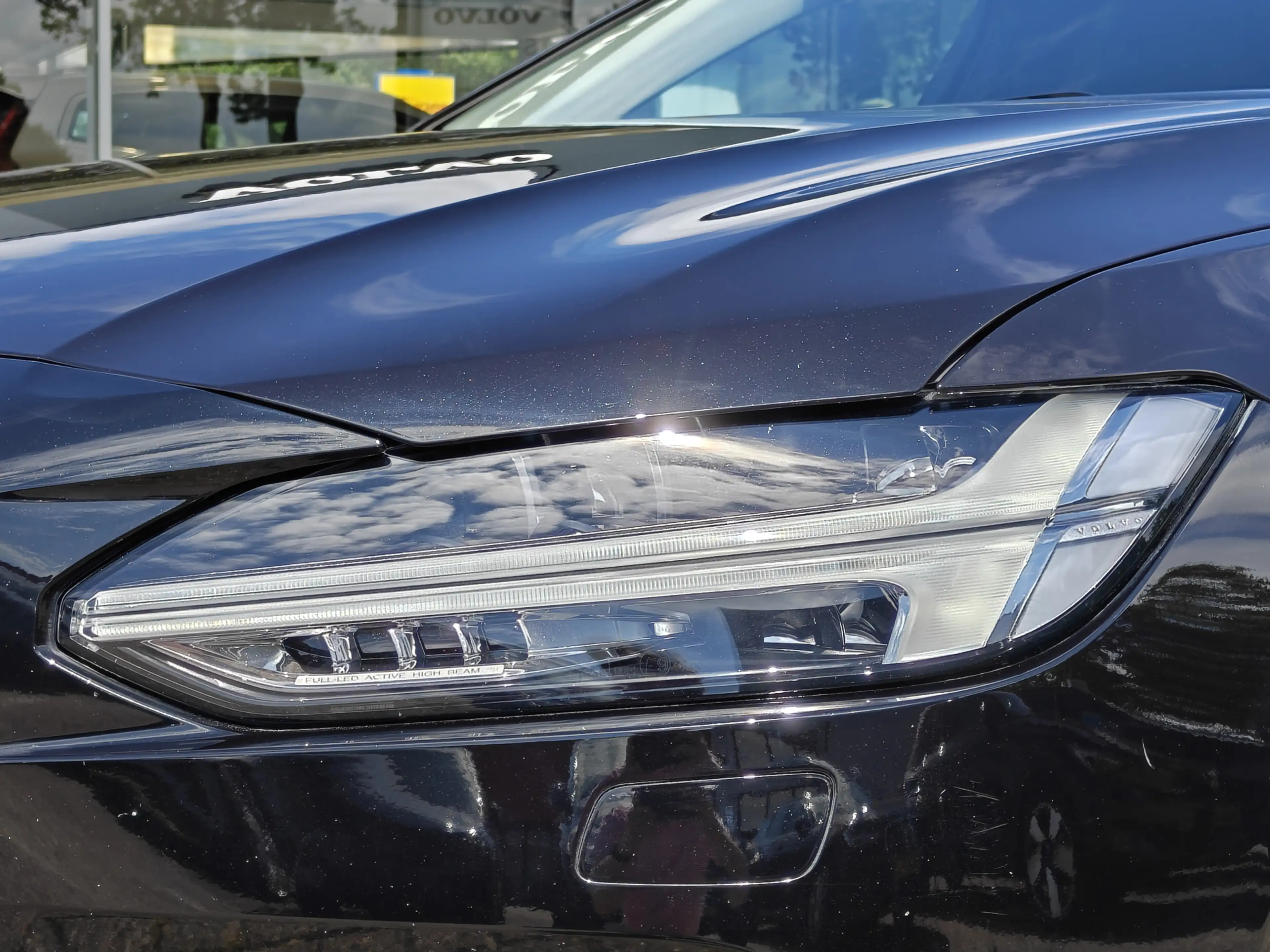 Volvo V90 191PK T4 Momentum | BLIS | Carplay | ACC | PDC V+A — photo 3