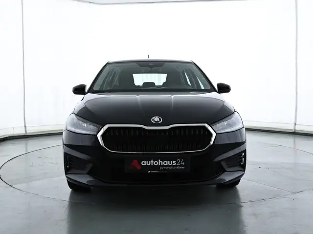 Skoda Fabia view 2