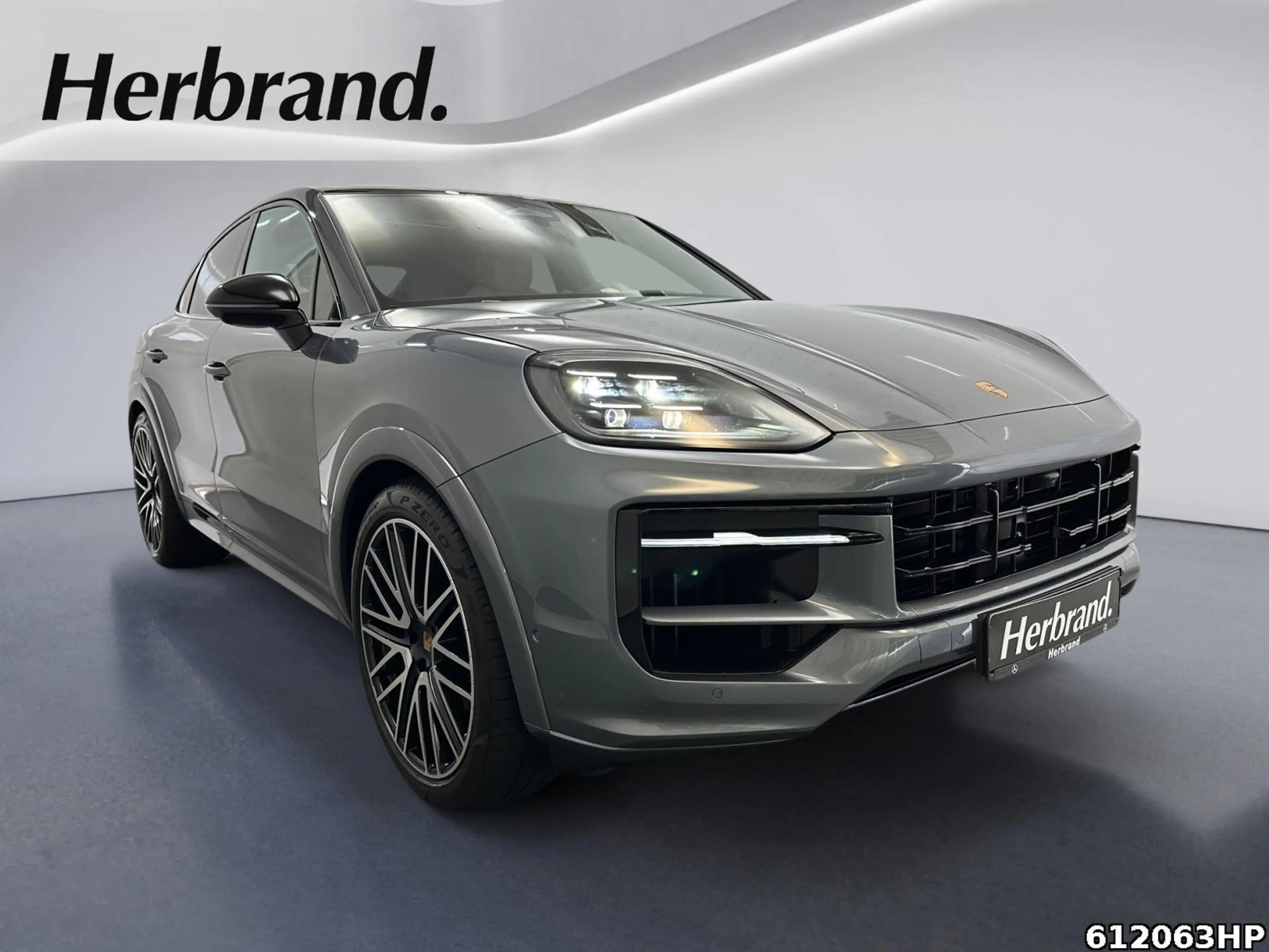 Porsche Cayenne Black Edition Head-up Standheizung 21" — photo 2