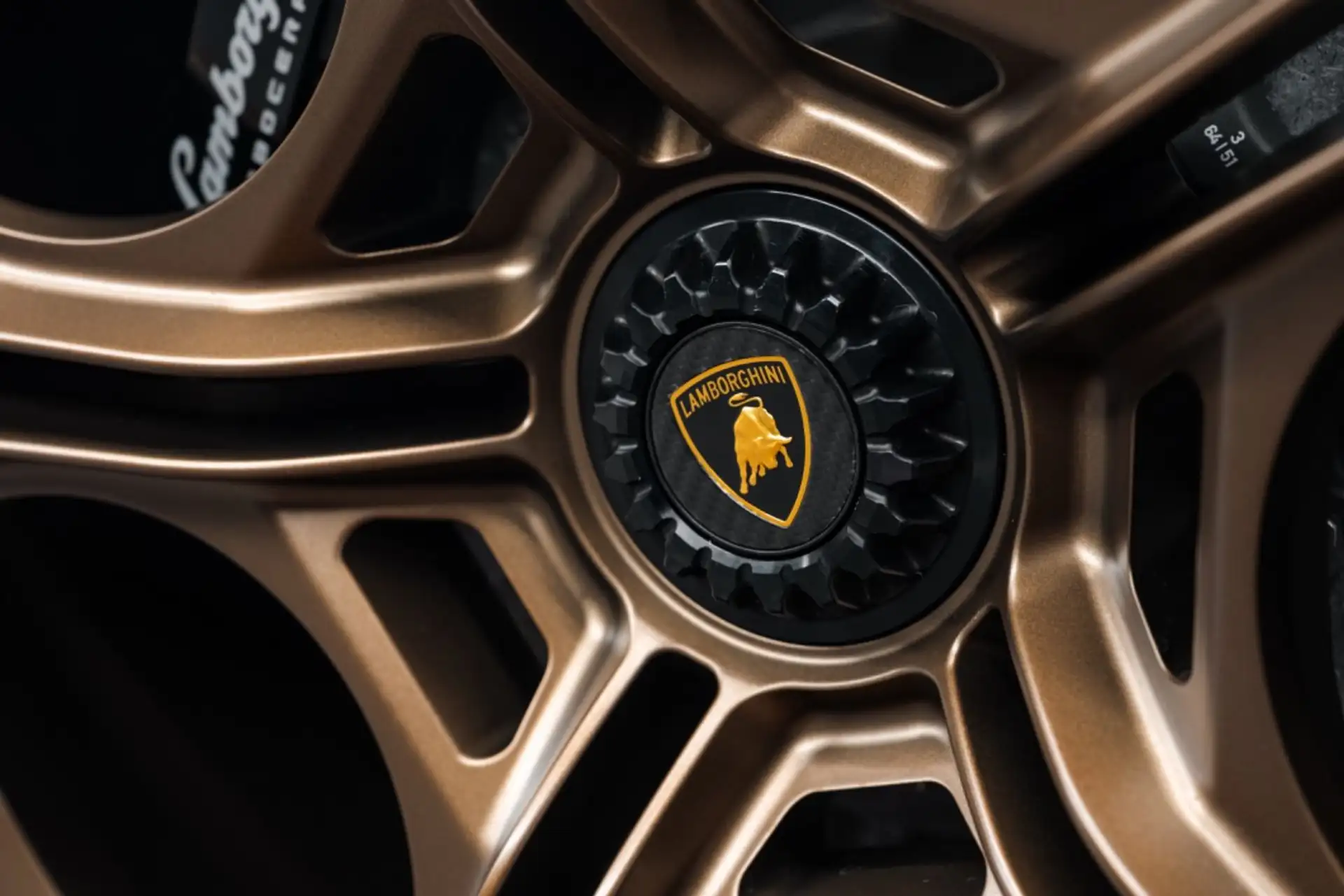 람보르기니 Countach 2022 검정 사진 8