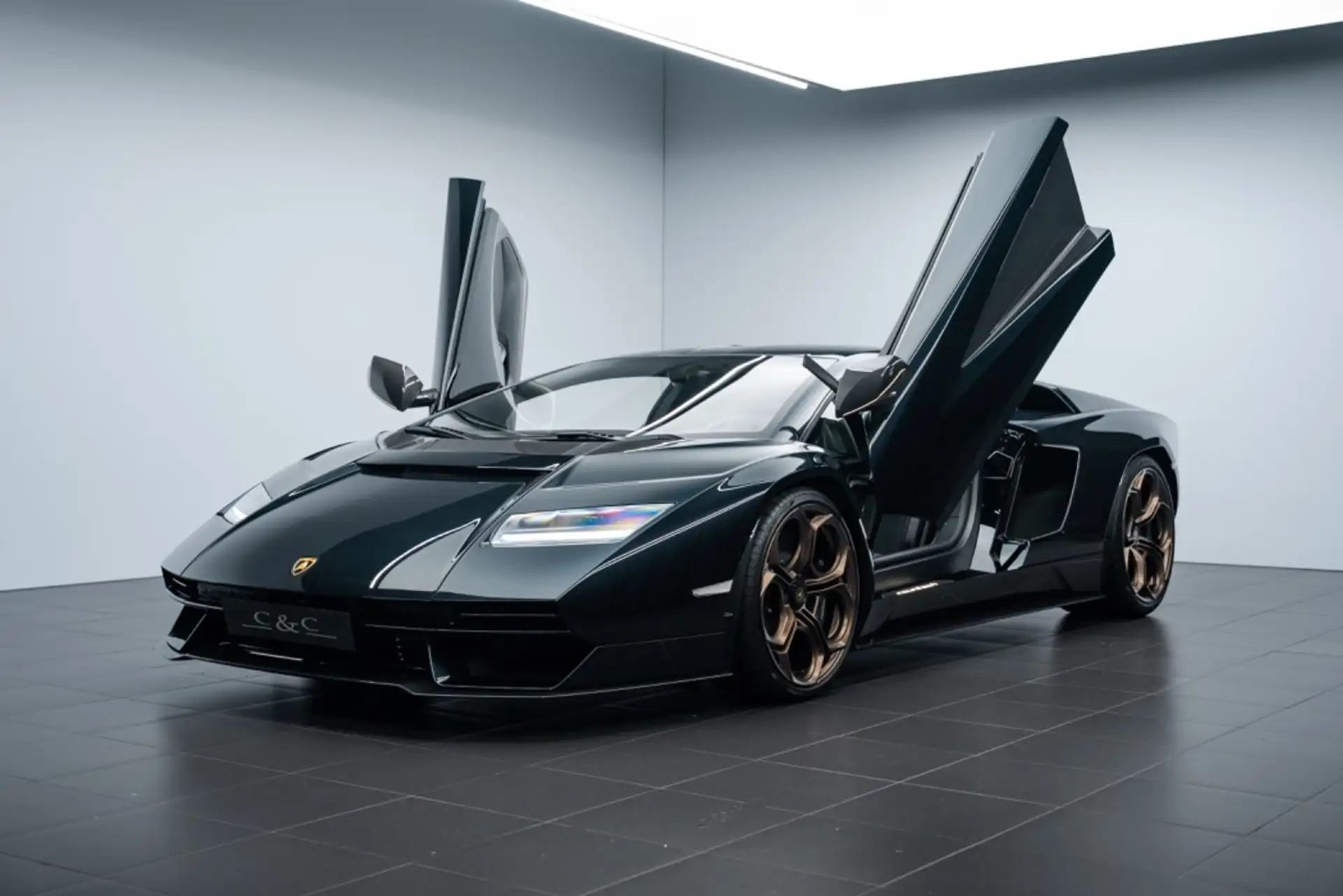 람보르기니 Countach 2022 검정 사진 2