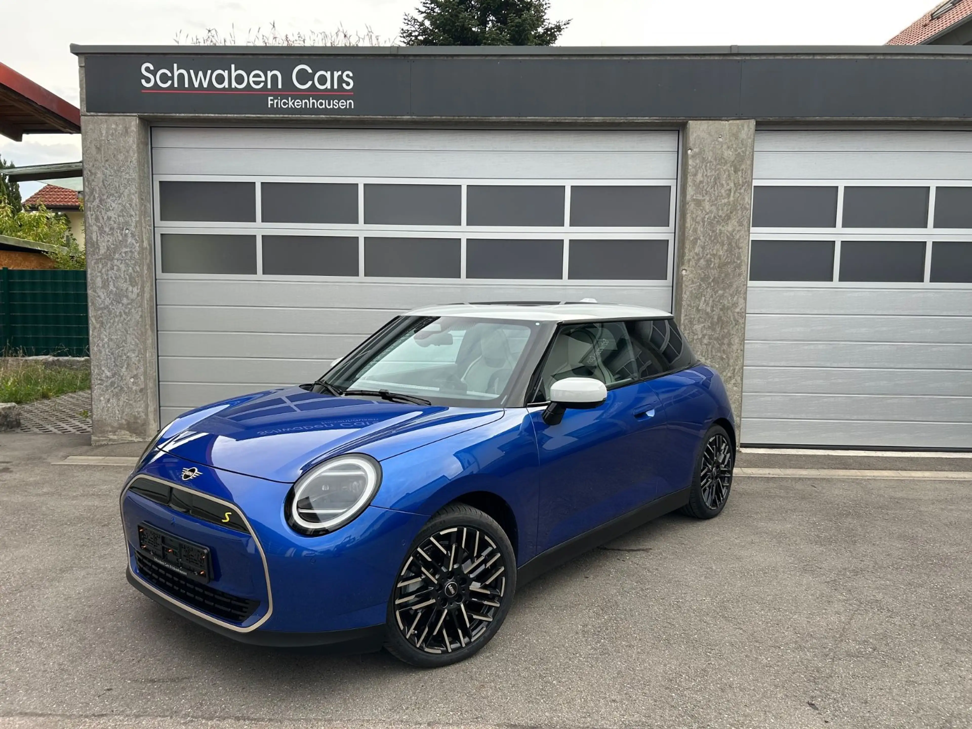 MINI Cooper SE FAVOURED XL HUD H&K ACC Pano Kamera