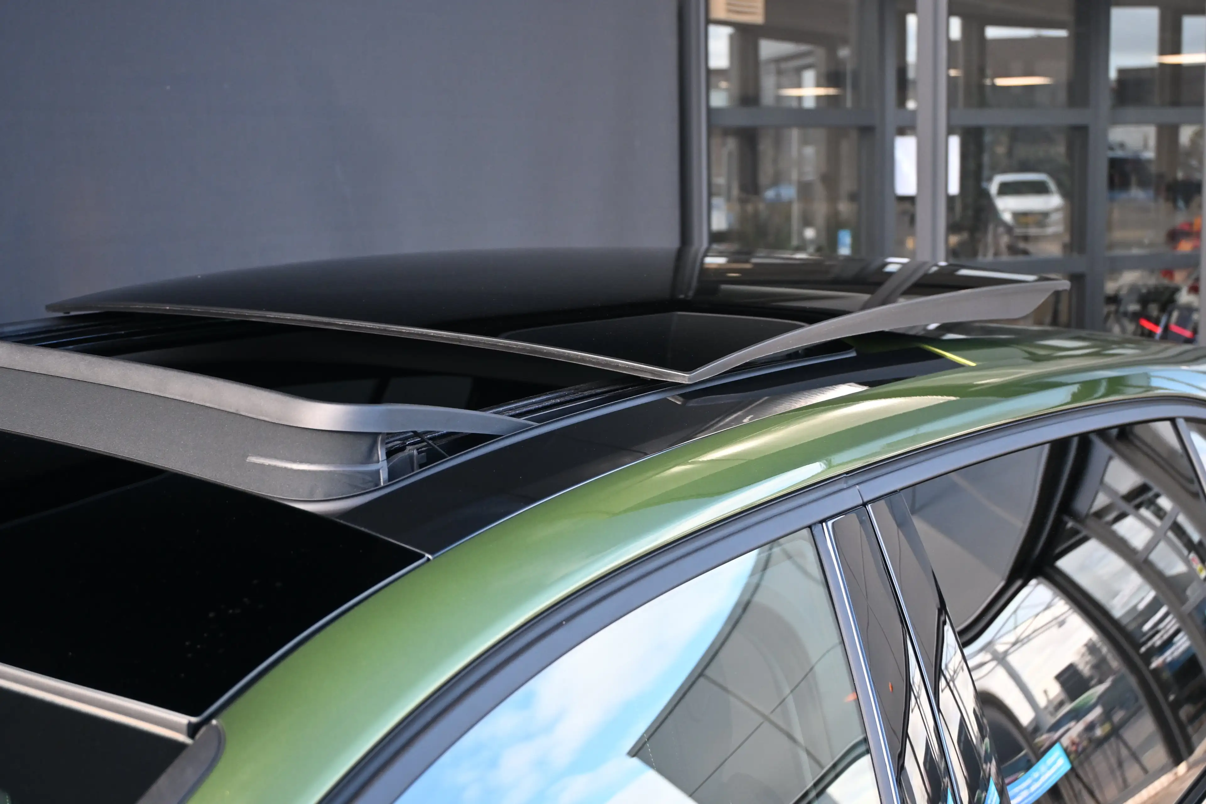 Peugeot 408 1.6 GT Exclusive Plug-In Hybrid 240 Demo-Deal! | S — photo 37