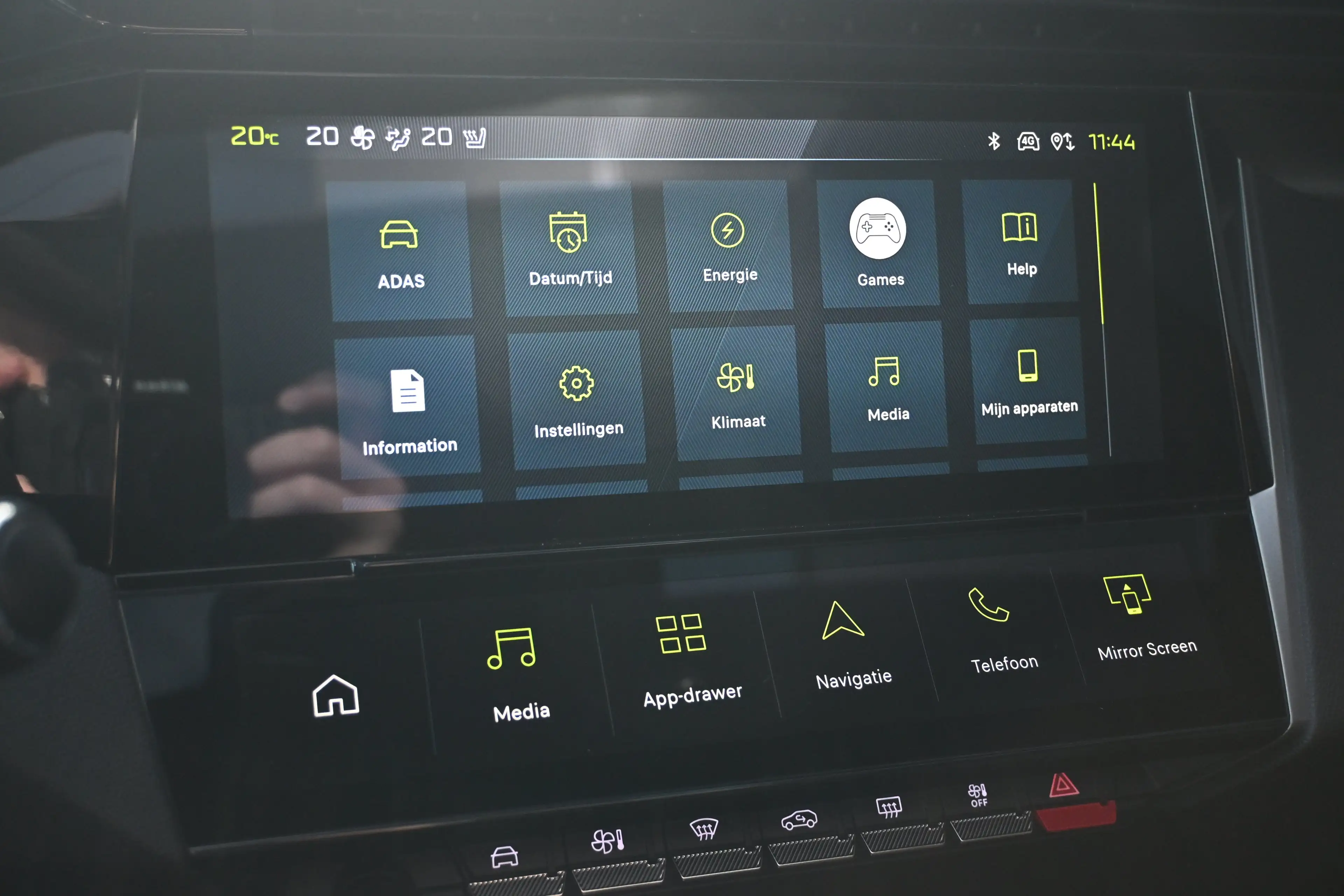 Peugeot 408 1.6 GT Exclusive Plug-In Hybrid 240 Demo-Deal! | S — photo 26