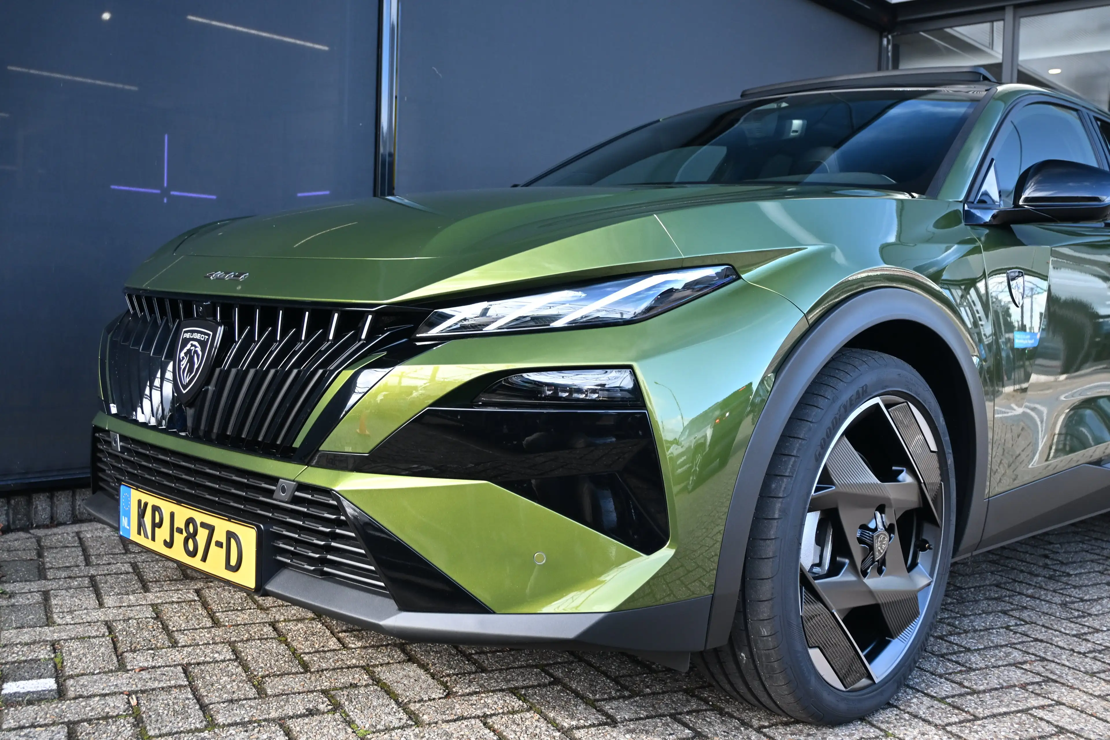 Peugeot 408 1.6 GT Exclusive Plug-In Hybrid 240 Demo-Deal! | S — photo 35