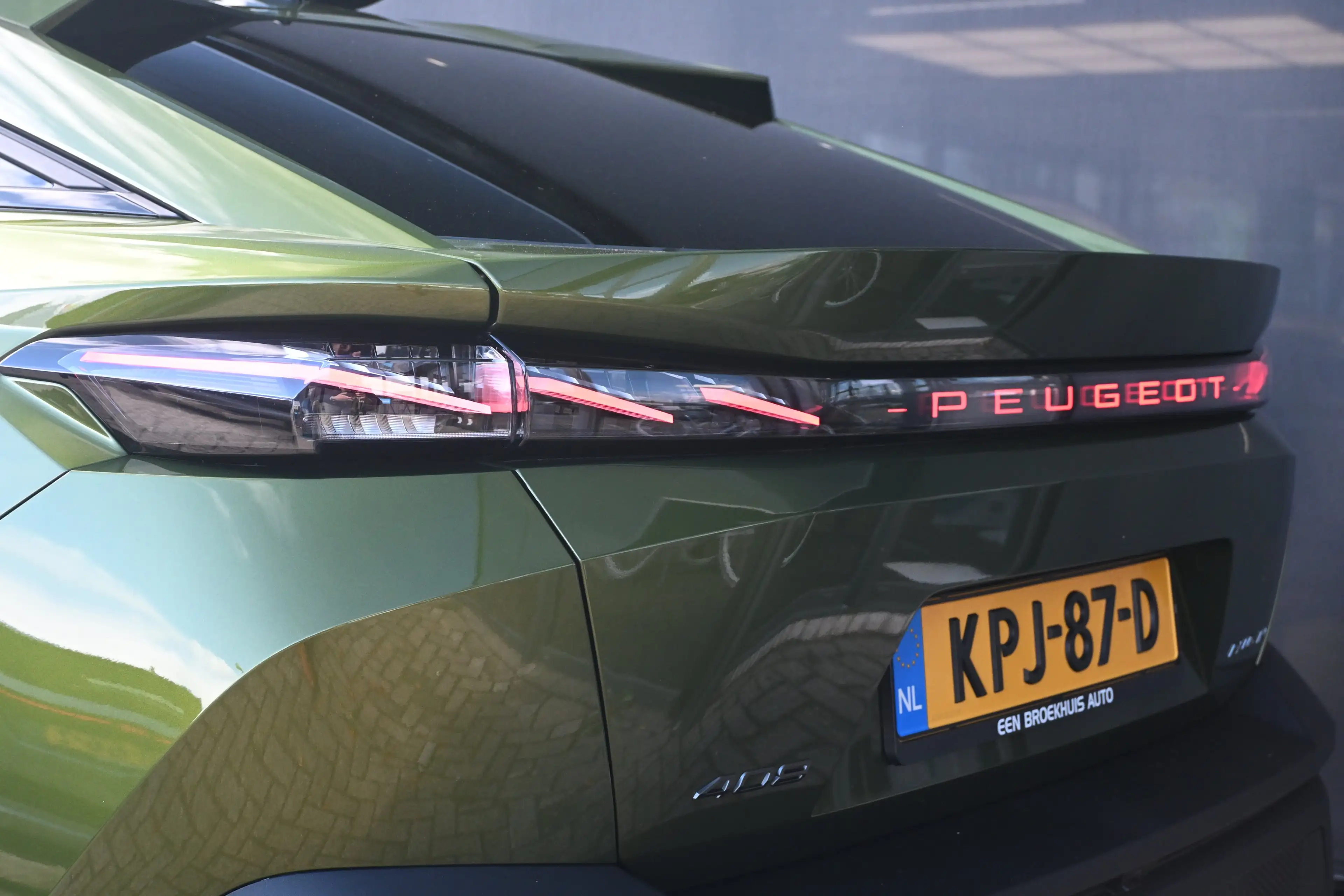 Peugeot 408 1.6 GT Exclusive Plug-In Hybrid 240 Demo-Deal! | S — photo 40