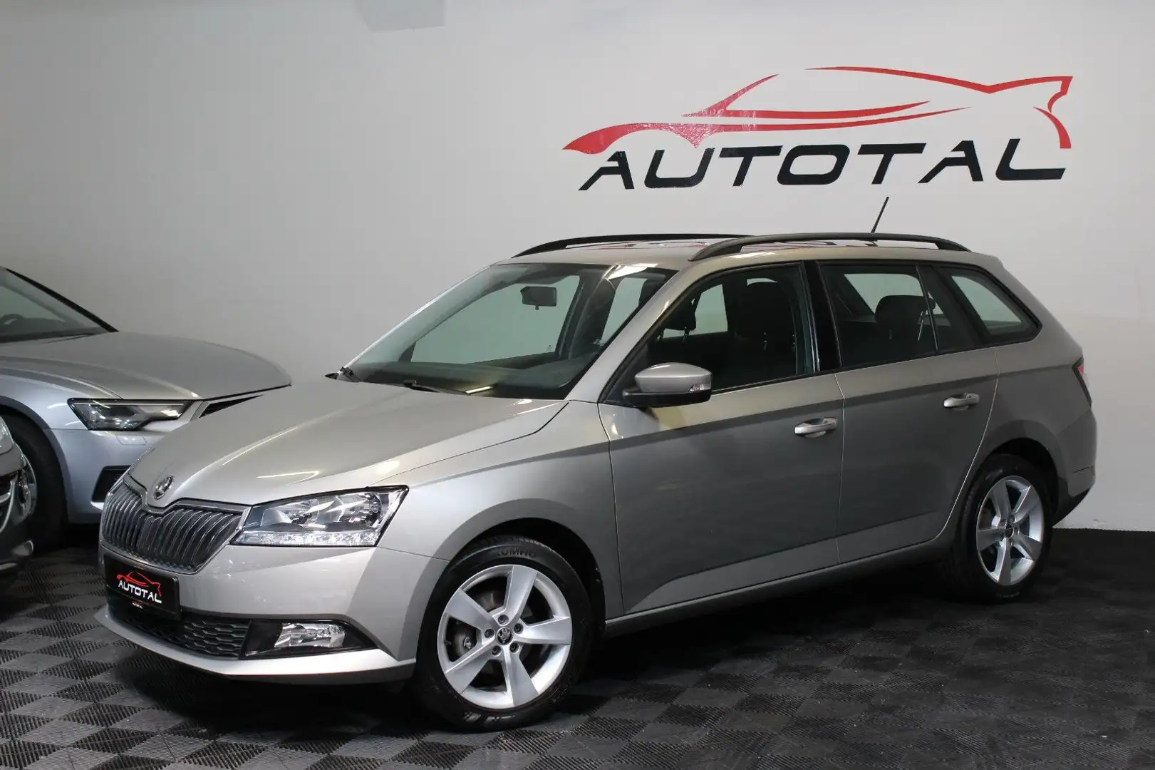 Skoda Fabia Combi Cool Plus*PDC*Sitzheizung*LED*Bluet. Beige - 2