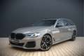 BMW 530 5-serie Touring 530i High Executive M Sport | Pano Grijs - thumbnail 1