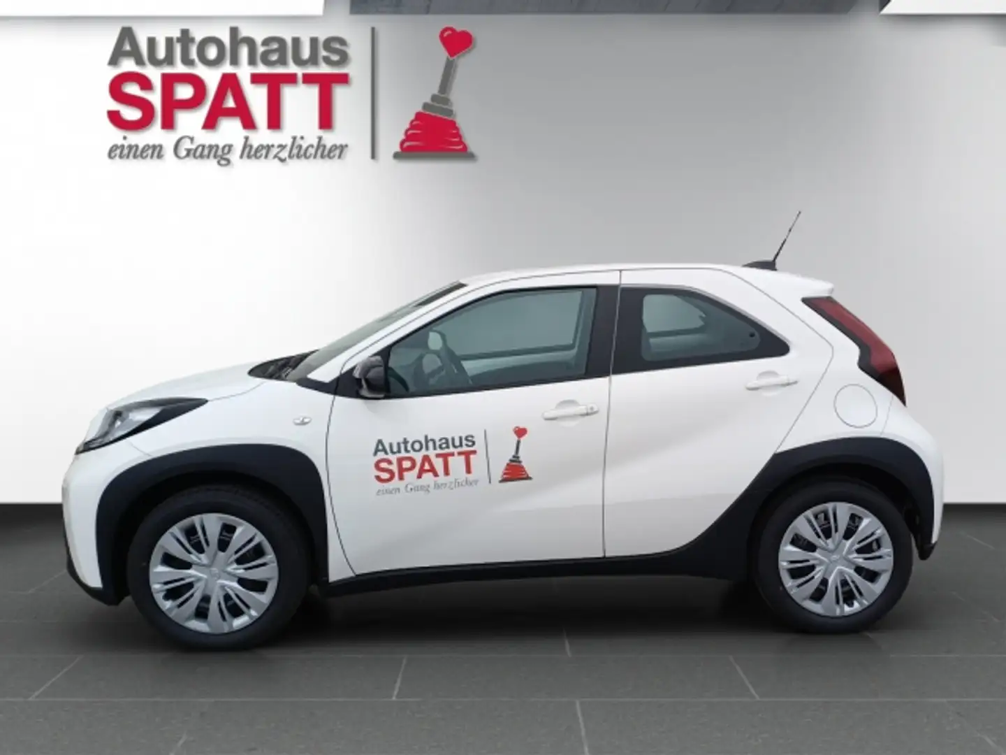 Toyota Aygo X X 1,0 Play !! Vorführwagen !! Weiß - 2