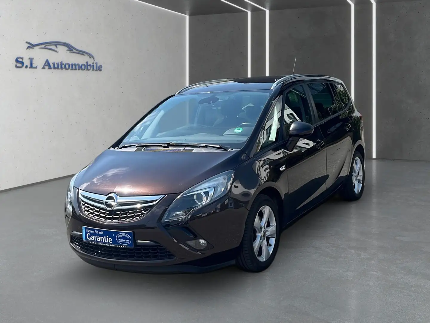 Opel Zafira C Tourer Style Wagen Nr 016 Braun - 1