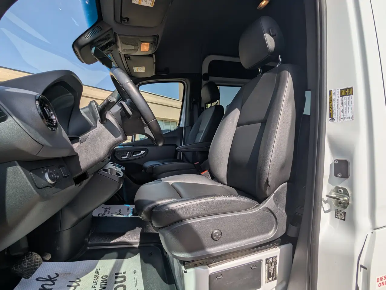 Mercedes-Benz Sprinter снимка Mercedes-Benz Sprinter