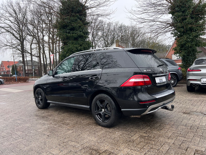 Mercedes-Benz ML 350 CDI BlueTec — photo 6