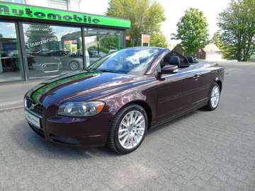 Cabriolet 2.4 Momentum Automatik *NAVI*KLIMA