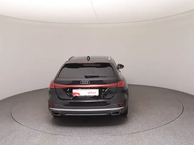 Audi A5 view 6