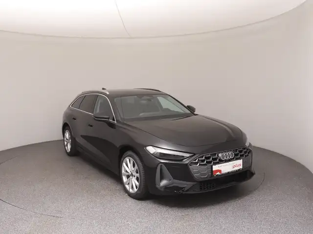 Audi A5 view 2