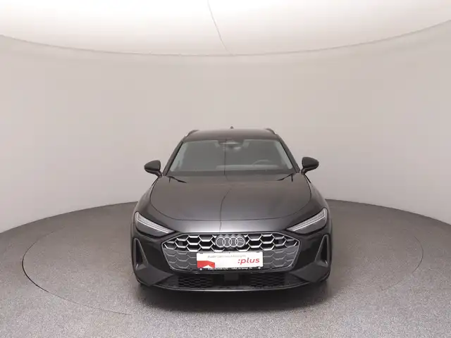 Audi A5 view 3