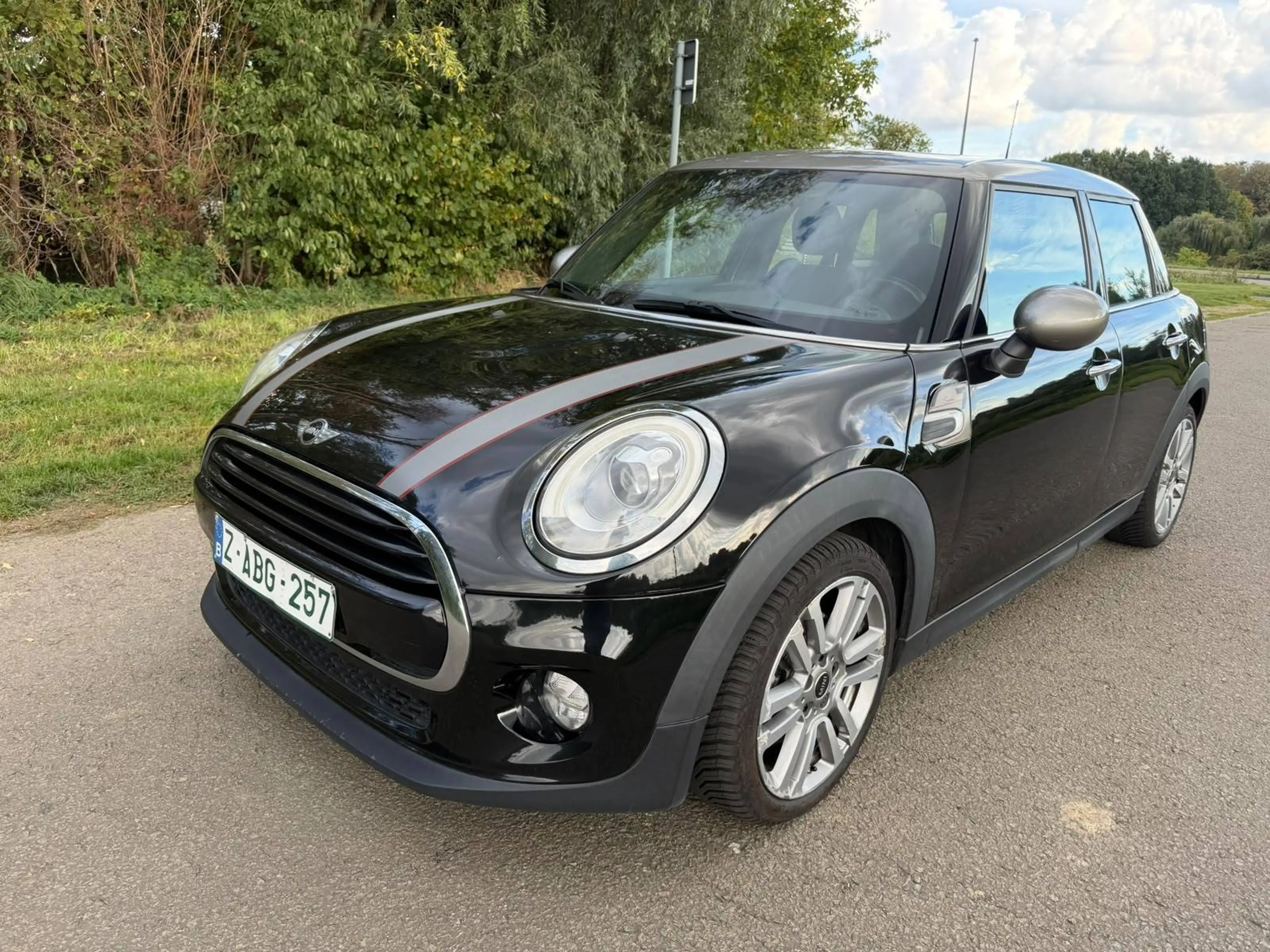 MINI Cooper D Mini 1.5 D Cooper