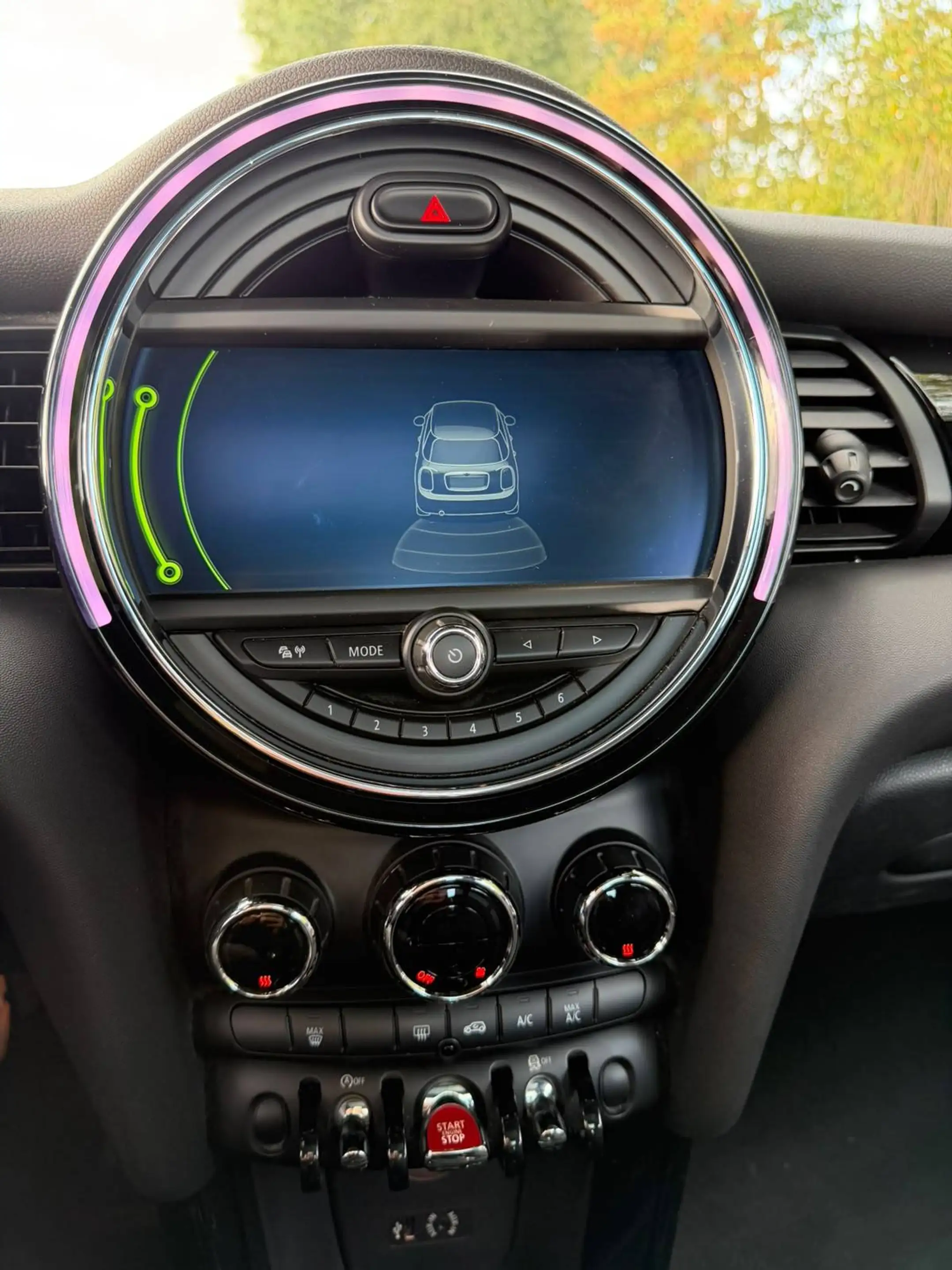 MINI Cooper D Mini 1.5 D Cooper — photo 11
