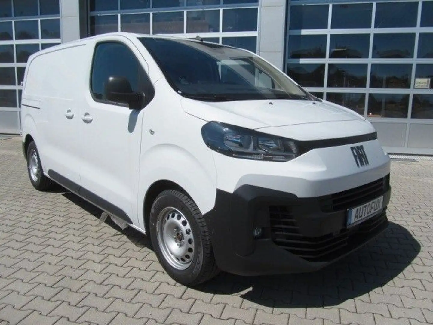 Fiat Scudo L2 Automat,  AHK, Standheizg, Navi, Kamera Weiß - 1
