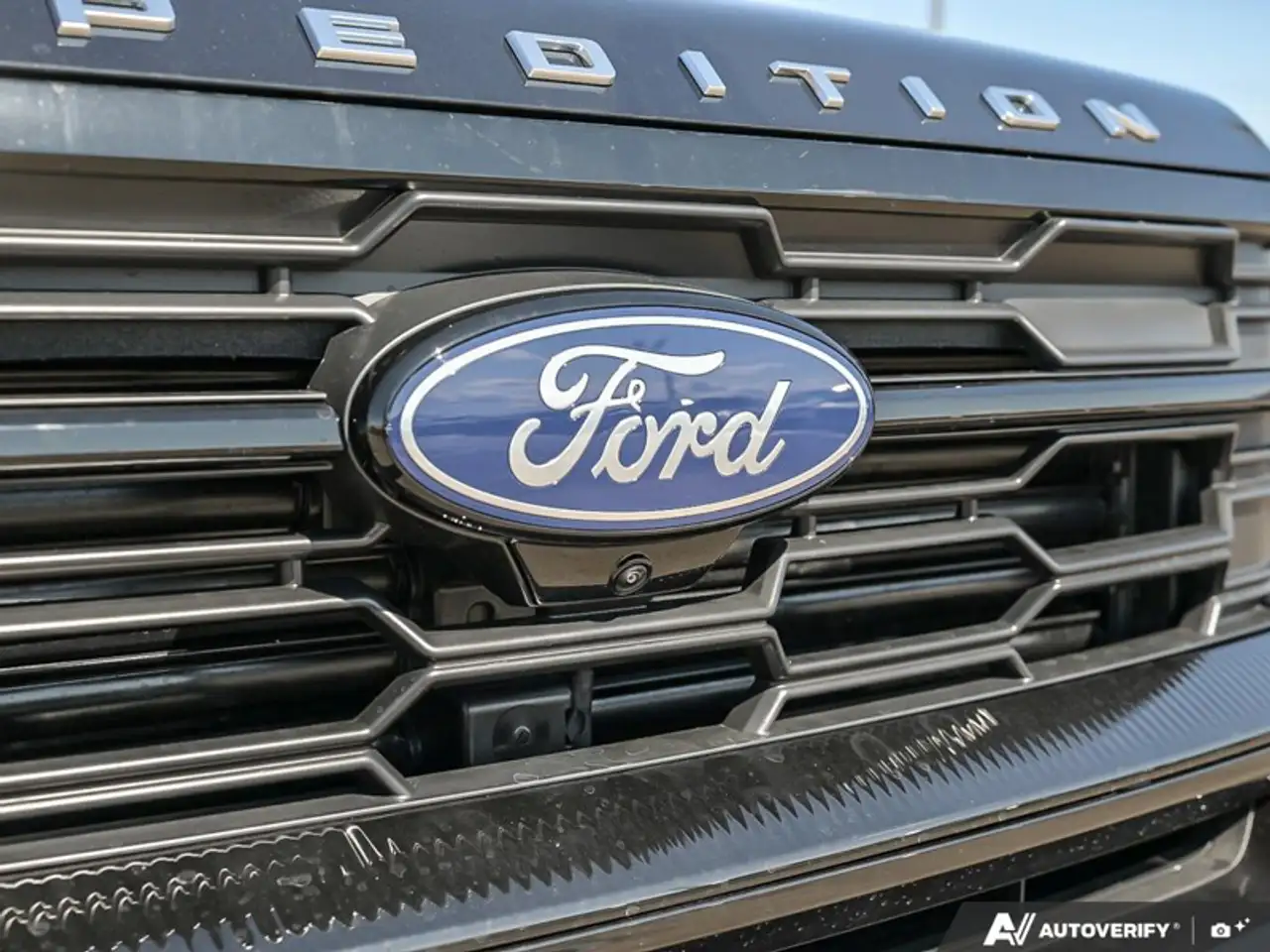 Ford Expedition снимка Ford Expedition