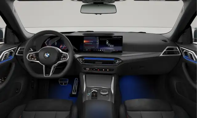 BMW I4 view 3