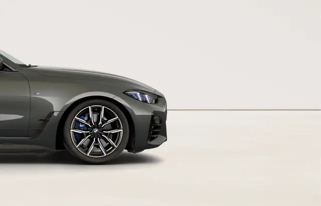 BMW I4 view 9