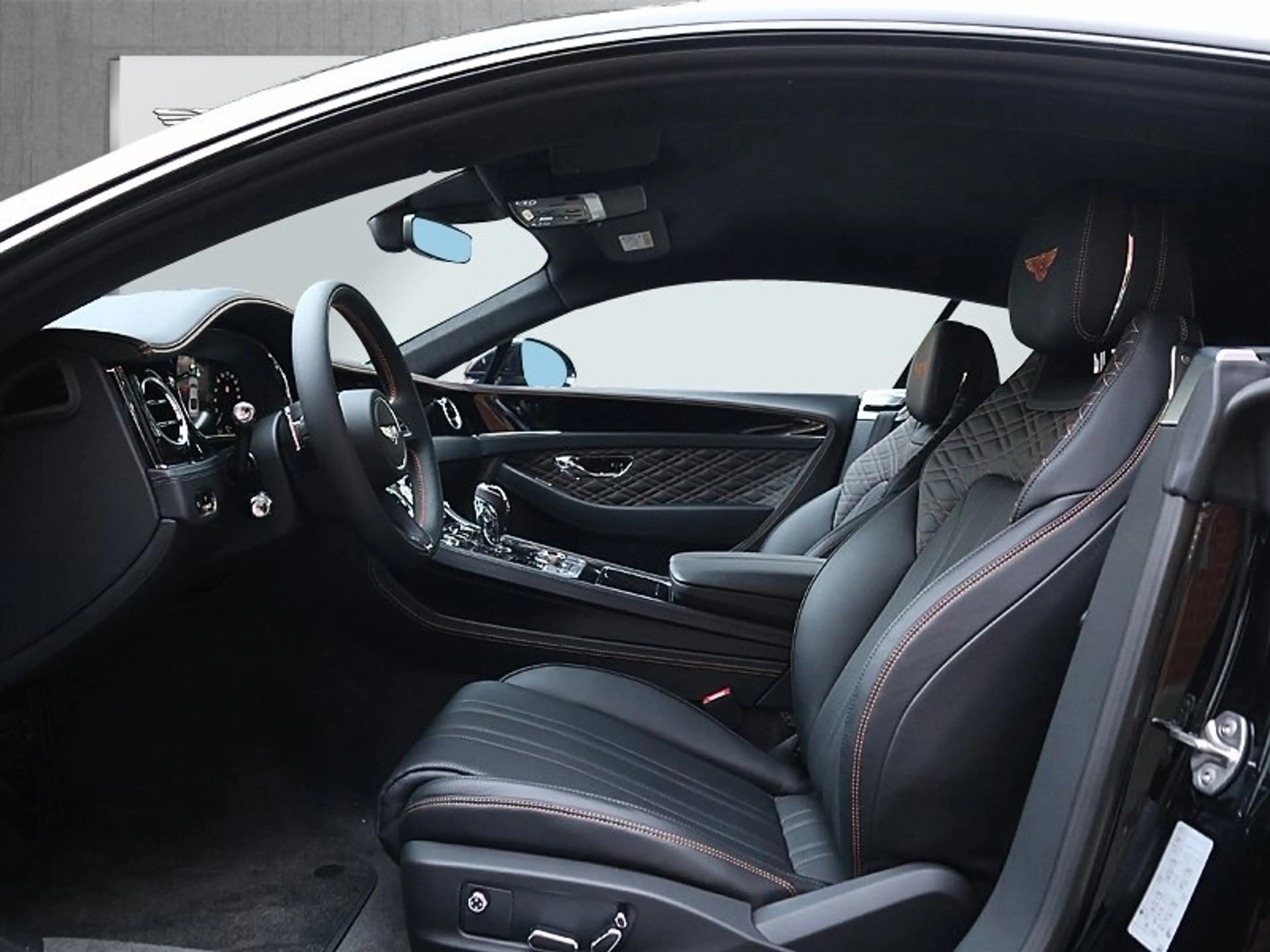 Bentley Continental GT V8 Hybrid *MY26*Mandarin Stitching* — photo 11