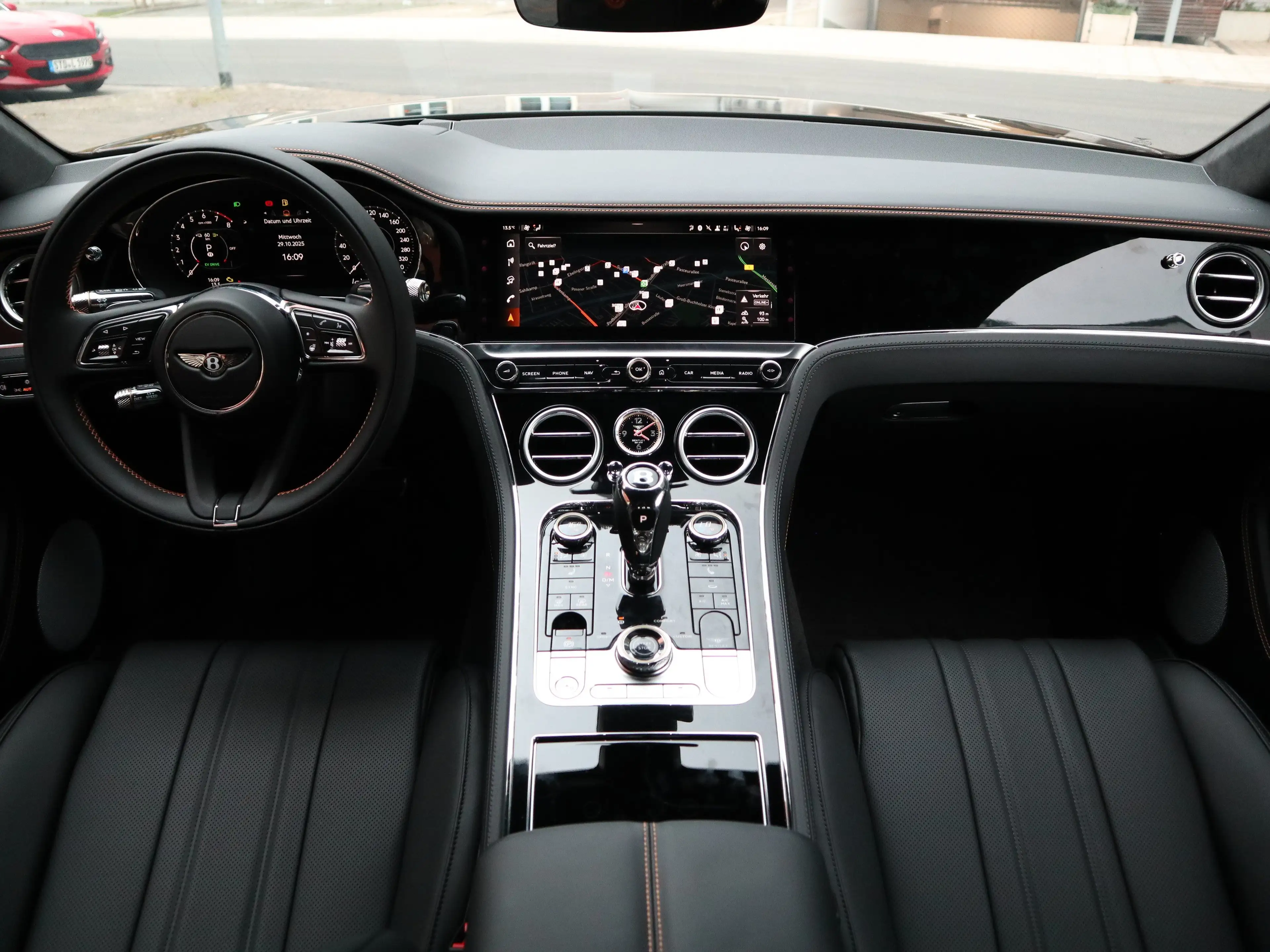 Bentley Continental GT V8 Hybrid *MY26*Mandarin Stitching* — photo 15