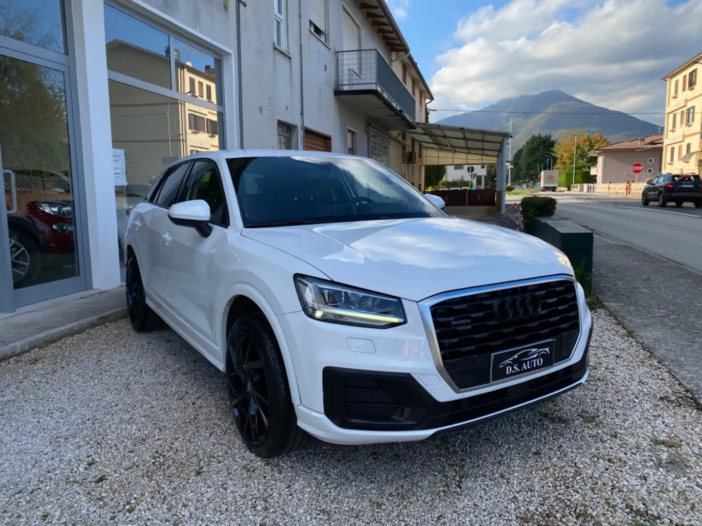 Audi Q2 Q2 2.0 TDI quattro S tronic Bianco - 1