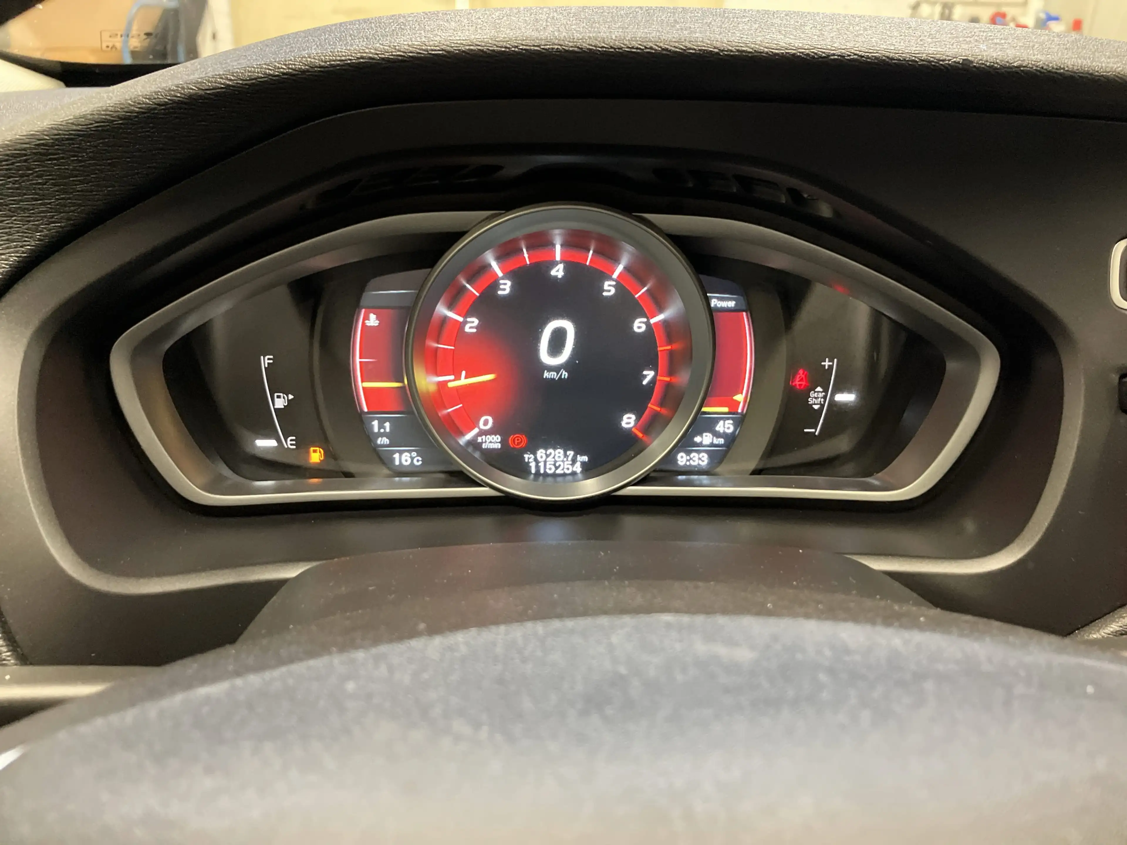 Volvo V40 T3 2.0 Momentum LED+Navi+Pano+Kamera+SHZ — photo 10