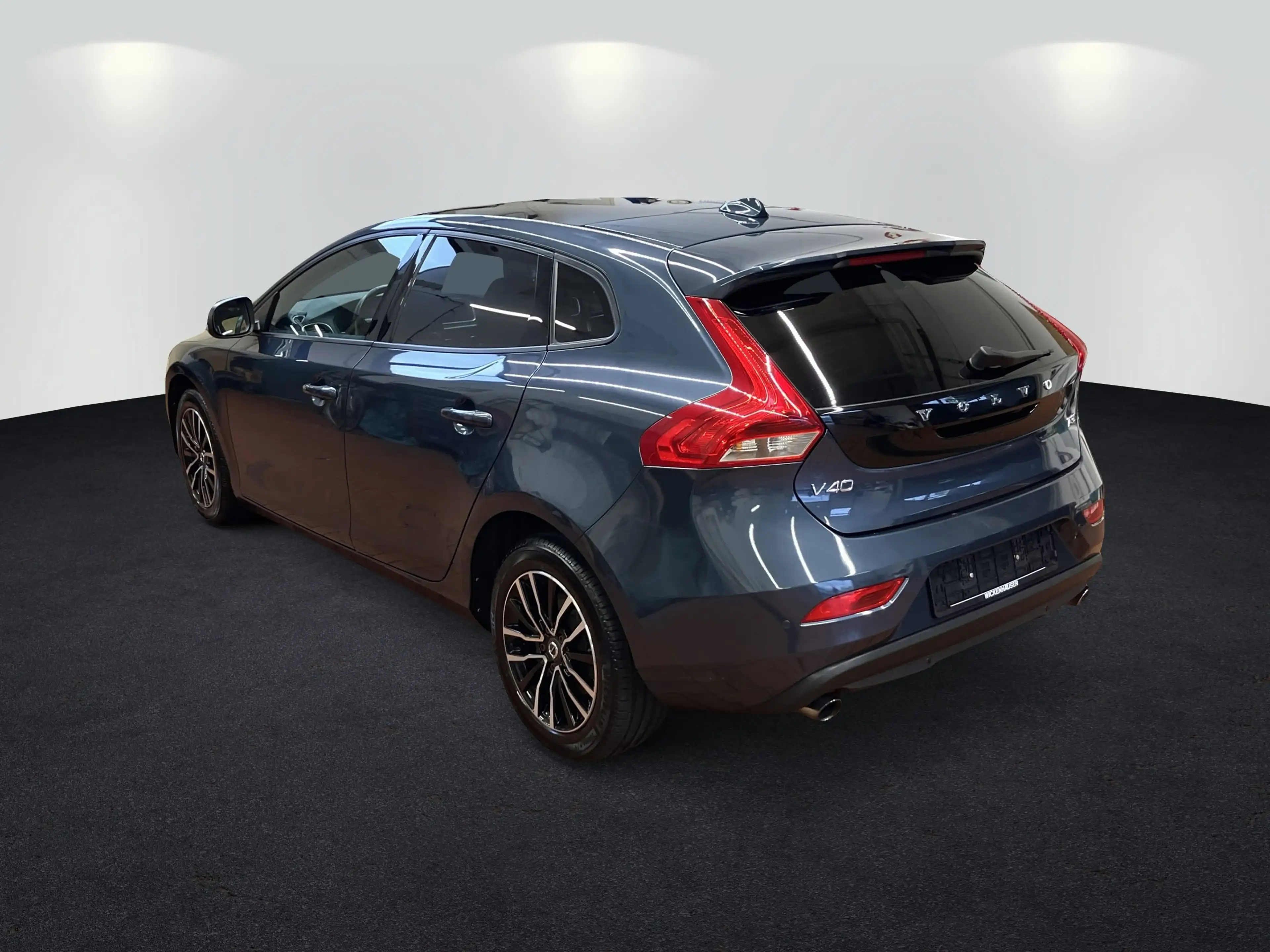 Volvo V40 T3 2.0 Momentum LED+Navi+Pano+Kamera+SHZ — photo 5