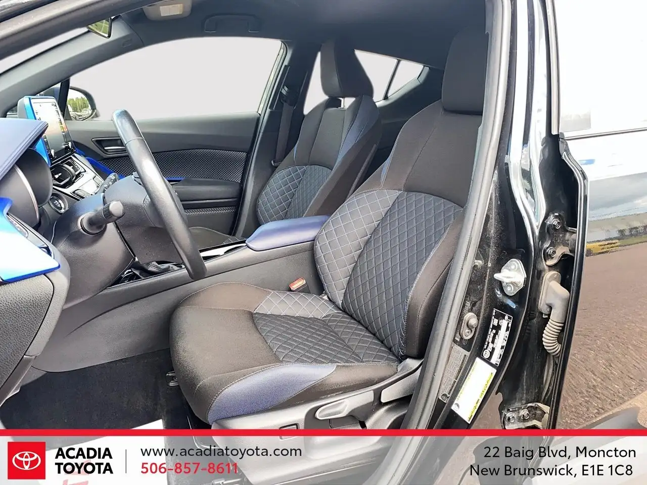Toyota C-HR photo Toyota C-HR