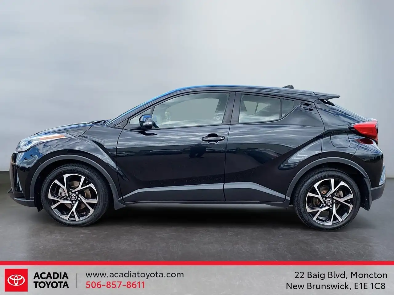 Toyota C-HR photo Toyota C-HR