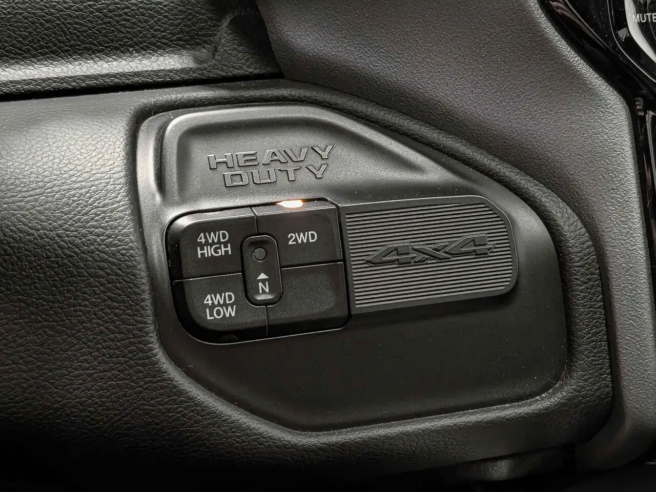 RAM 2500 photo RAM 2500