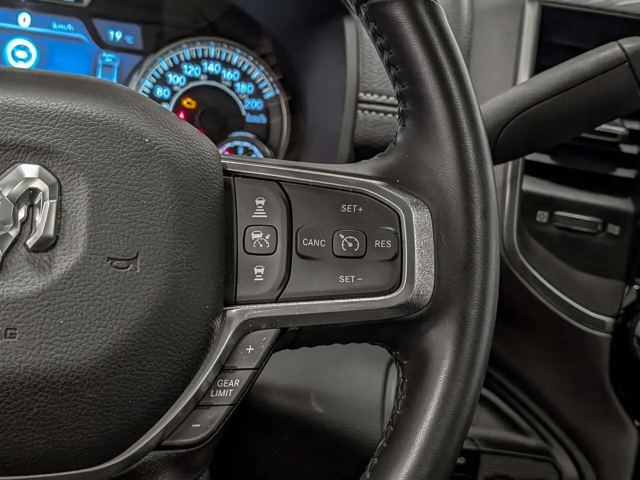 RAM 2500 photo RAM 2500
