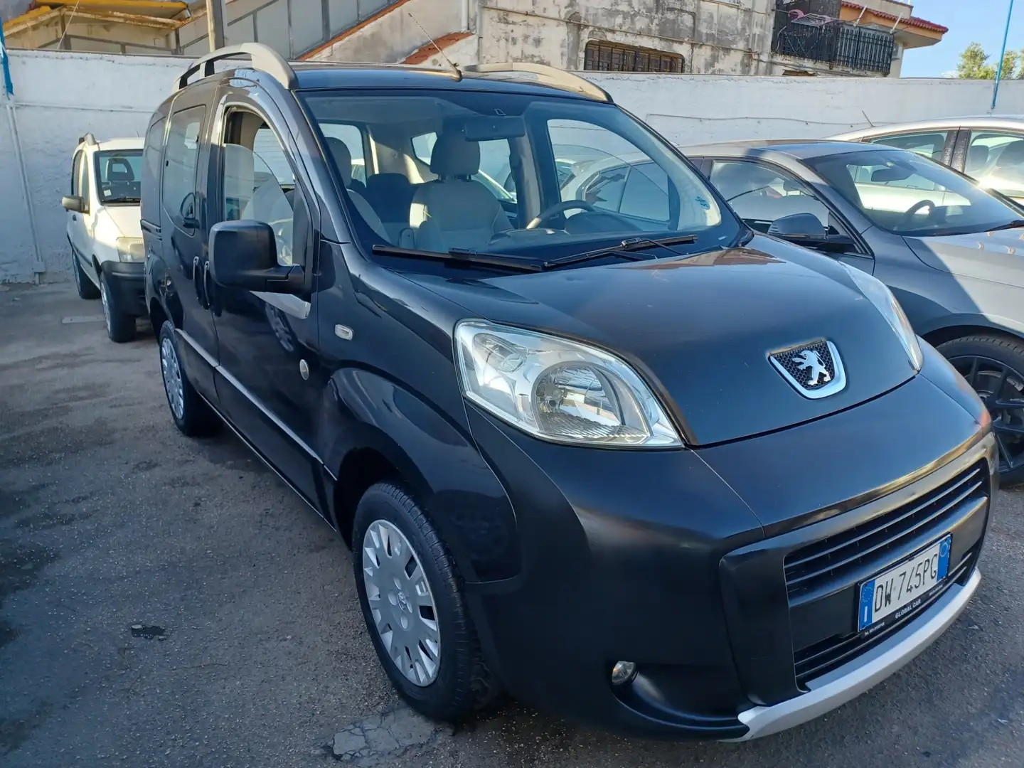 Peugeot Bipper Tepee 1.4 HDi 70CV Outdoor Noir - 2