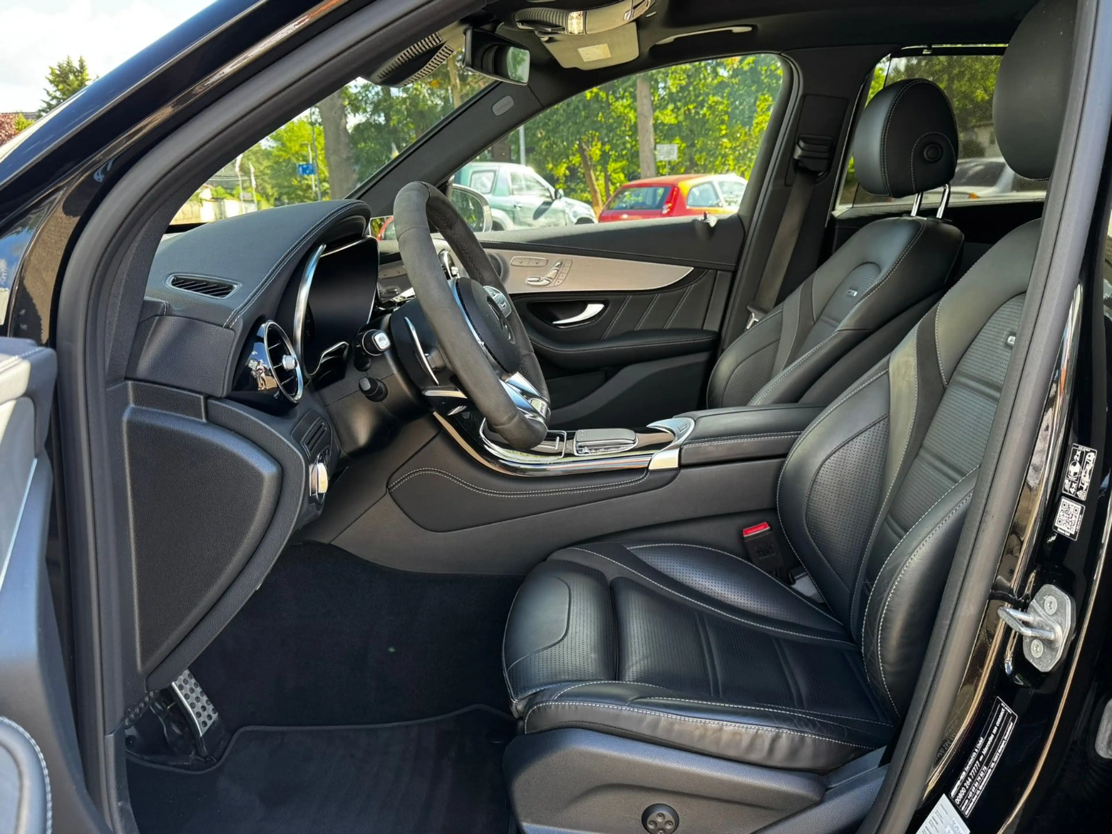 Mercedes-Benz GLC 63 AMG 4Matic — photo 10