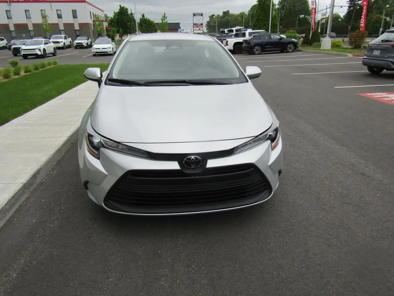 Toyota Corolla снимка Toyota Corolla