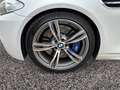 BMW M5 DKG, NBT EVO, RView, HuD, SHZ, SDach, BSA Wit - thumbnail 24