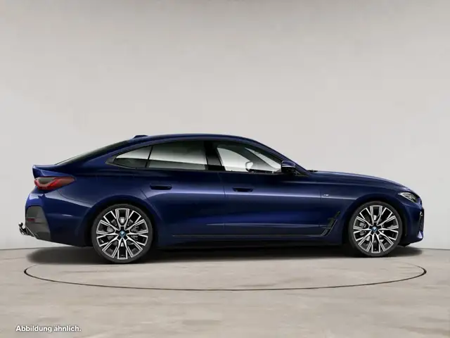 BMW I4 view 8