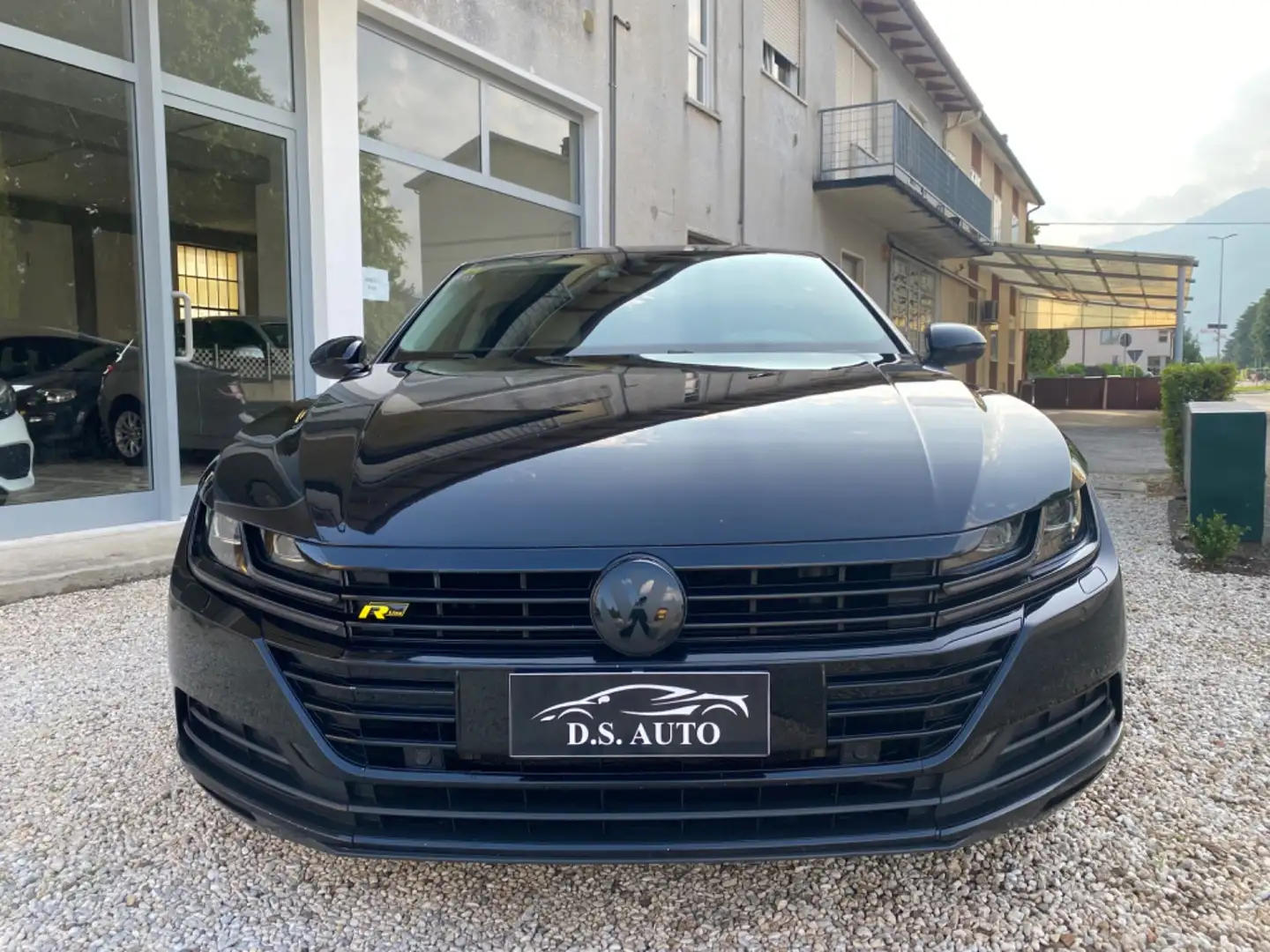 Volkswagen Arteon Business 2.0 TDI 190 CV DSG Elegance BlueMotion Te Nero - 2