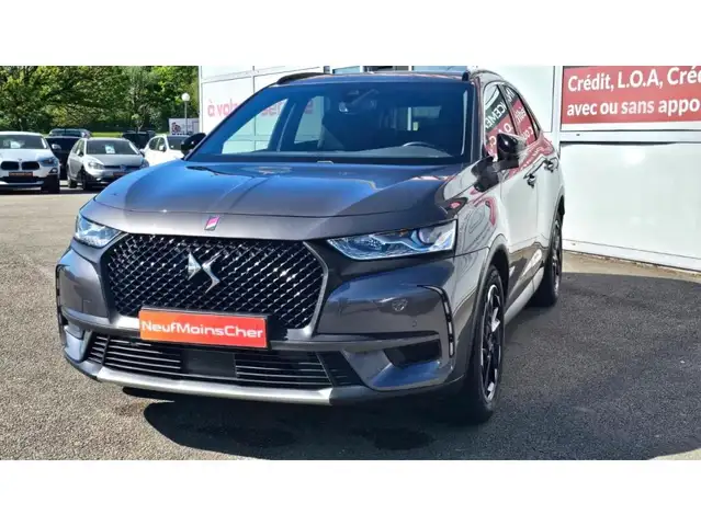 DS Automobiles DS 7 Crossback view 17