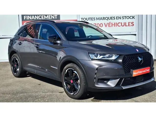 DS Automobiles DS 7 Crossback view 16