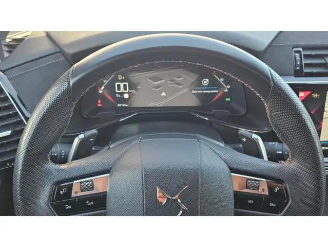 DS Automobiles DS 7 Crossback view 5