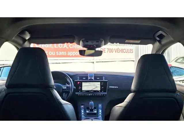 DS Automobiles DS 7 Crossback view 15