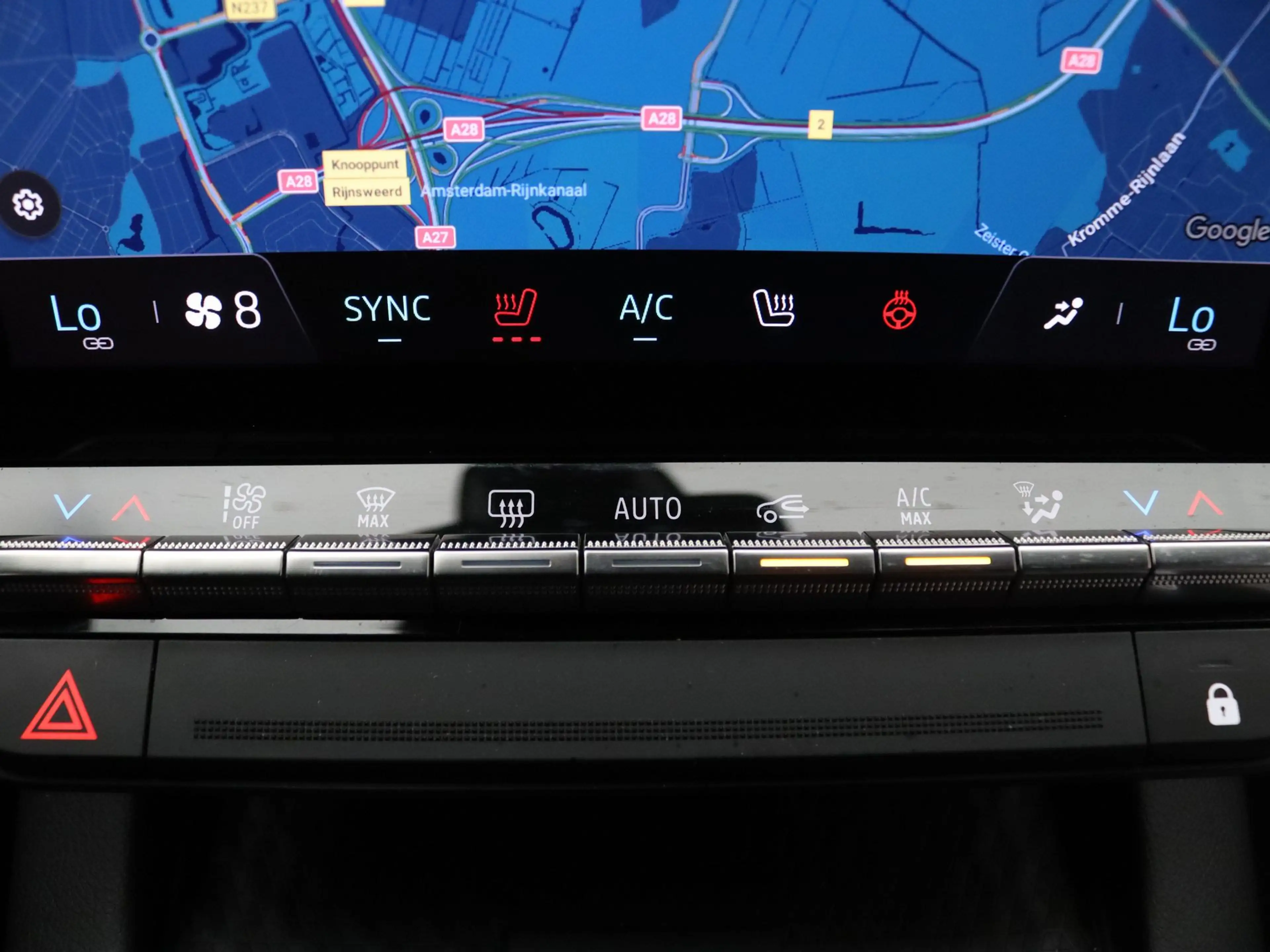 Renault Megane E-Tech EV60 Optimum Charge Iconic Apple Carplay/Android A — photo 8