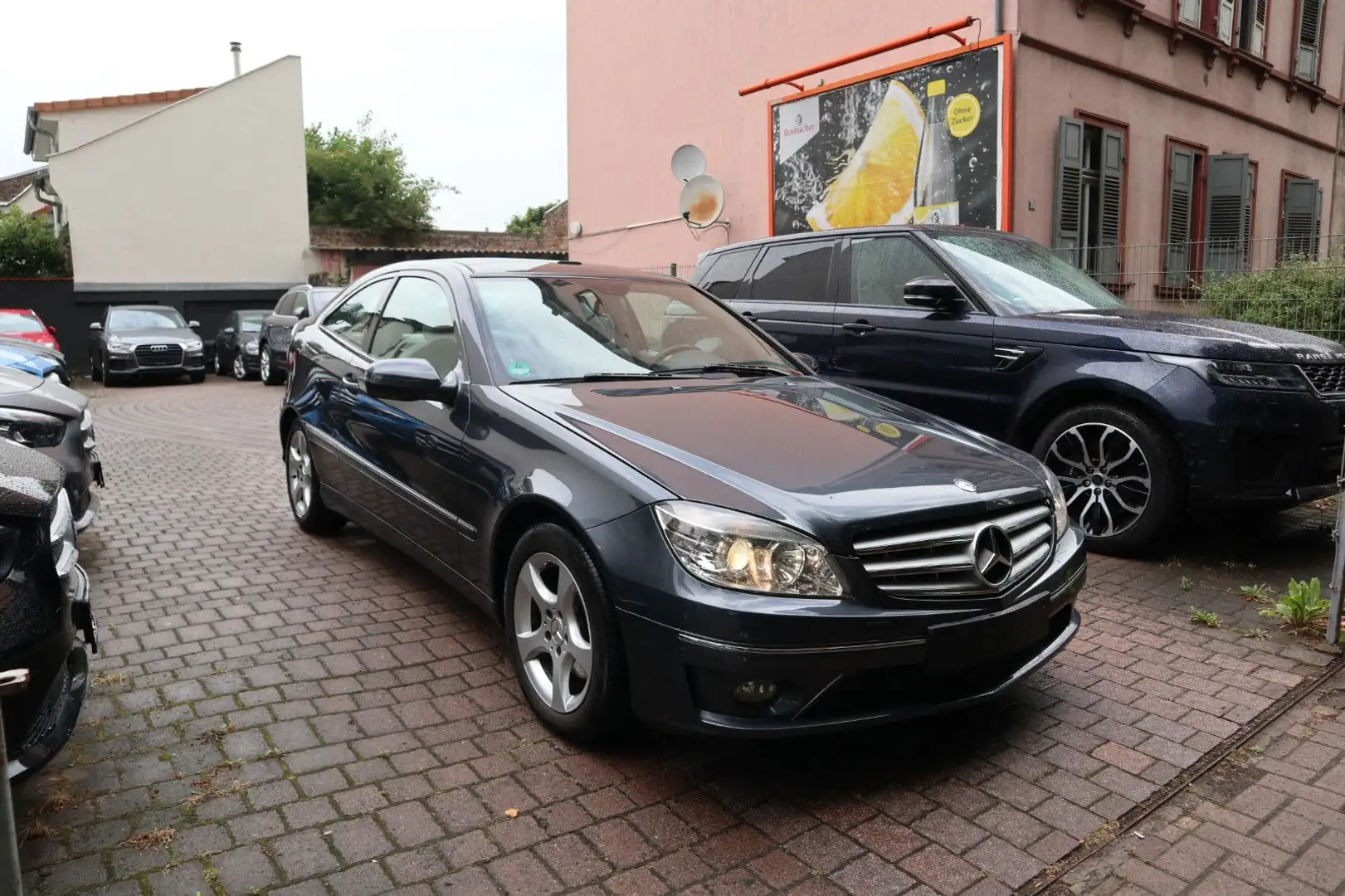 Mercedes-Benz CLC Kompres. Panorama-Schiebedach Leder Navi siva - 1