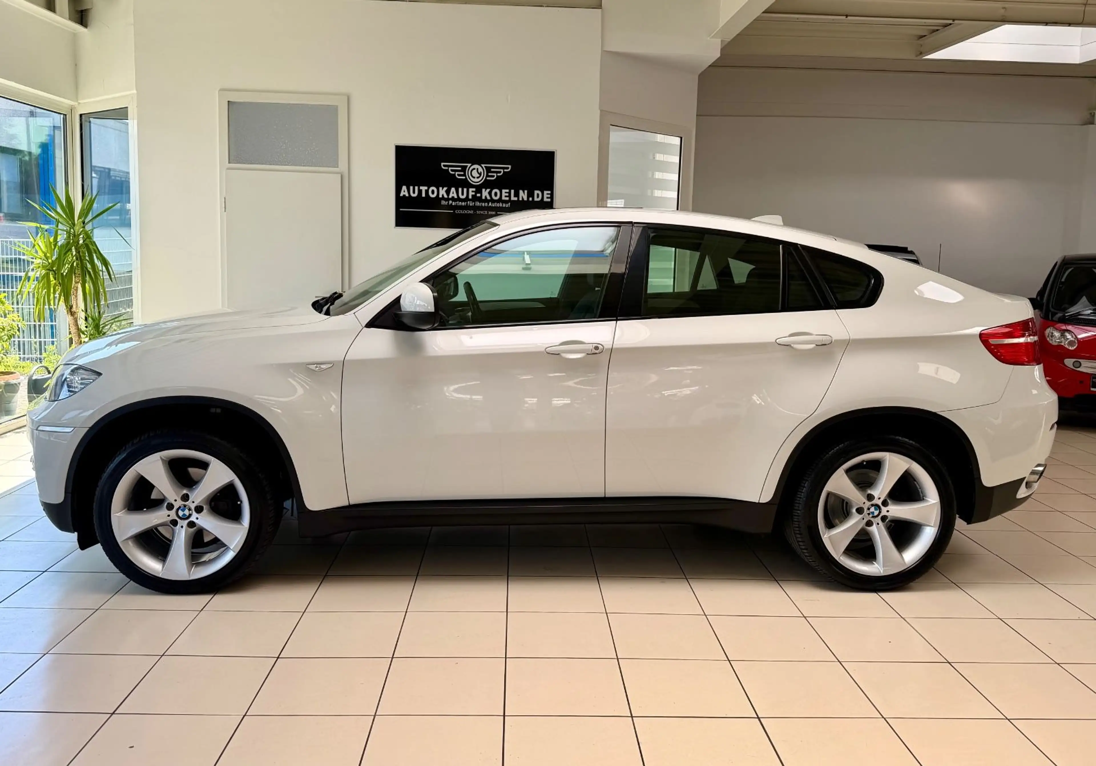 BMW X6 xDrive30d/Schiebedach/Leder/Navi/Alus — photo 2