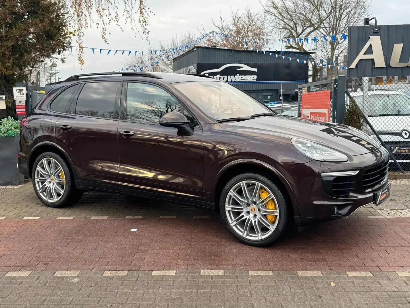 Porsche Cayenne S*Burmester*Keramik*360°*Stzhg*Pano*ACC Braun - 1